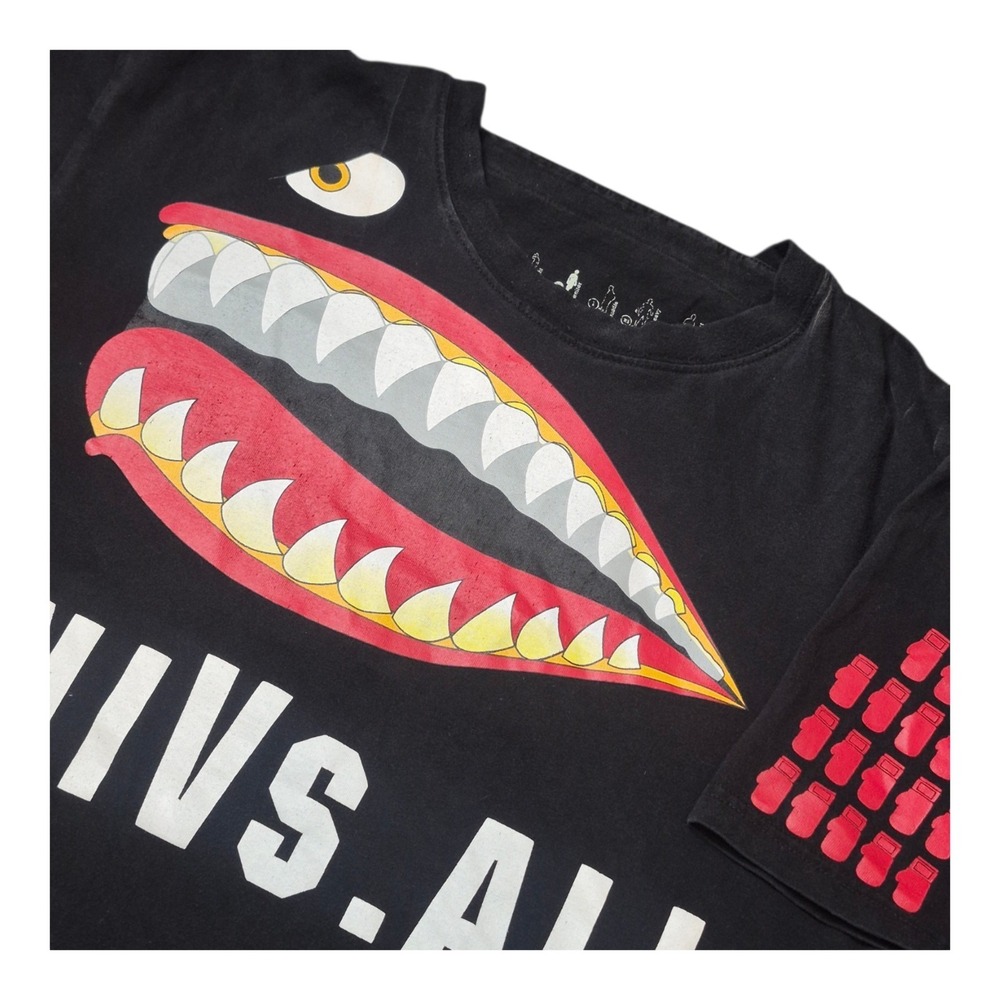 Uni Vs All Men's M Univsall Embassy Shark Mouth MMA Graphic T Shirt Streetwear